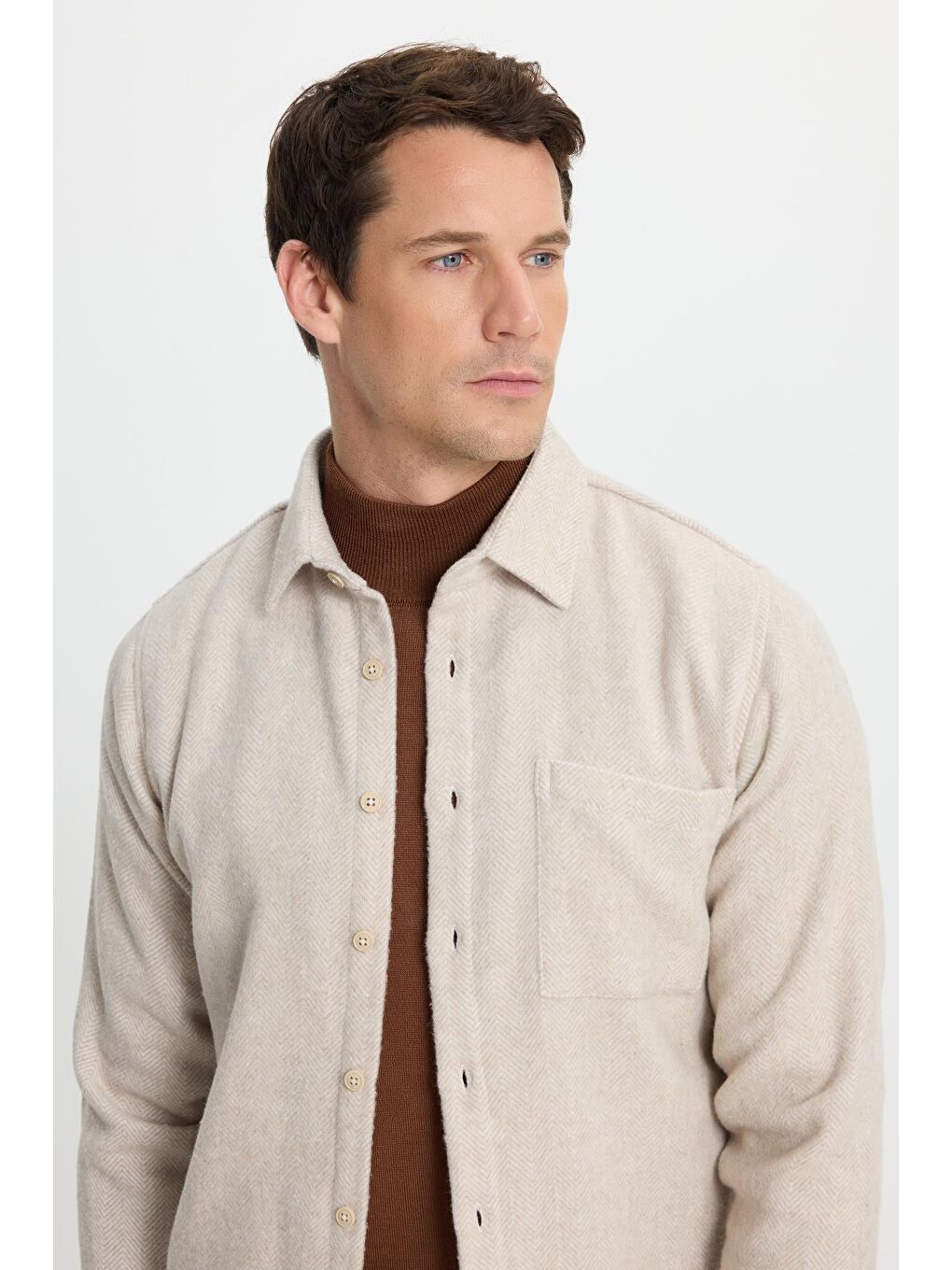 Erkek Slim Fit Dar Kesim  Armürlü Oduncu Cepli Spor Yaka Ekru Gömlek-1