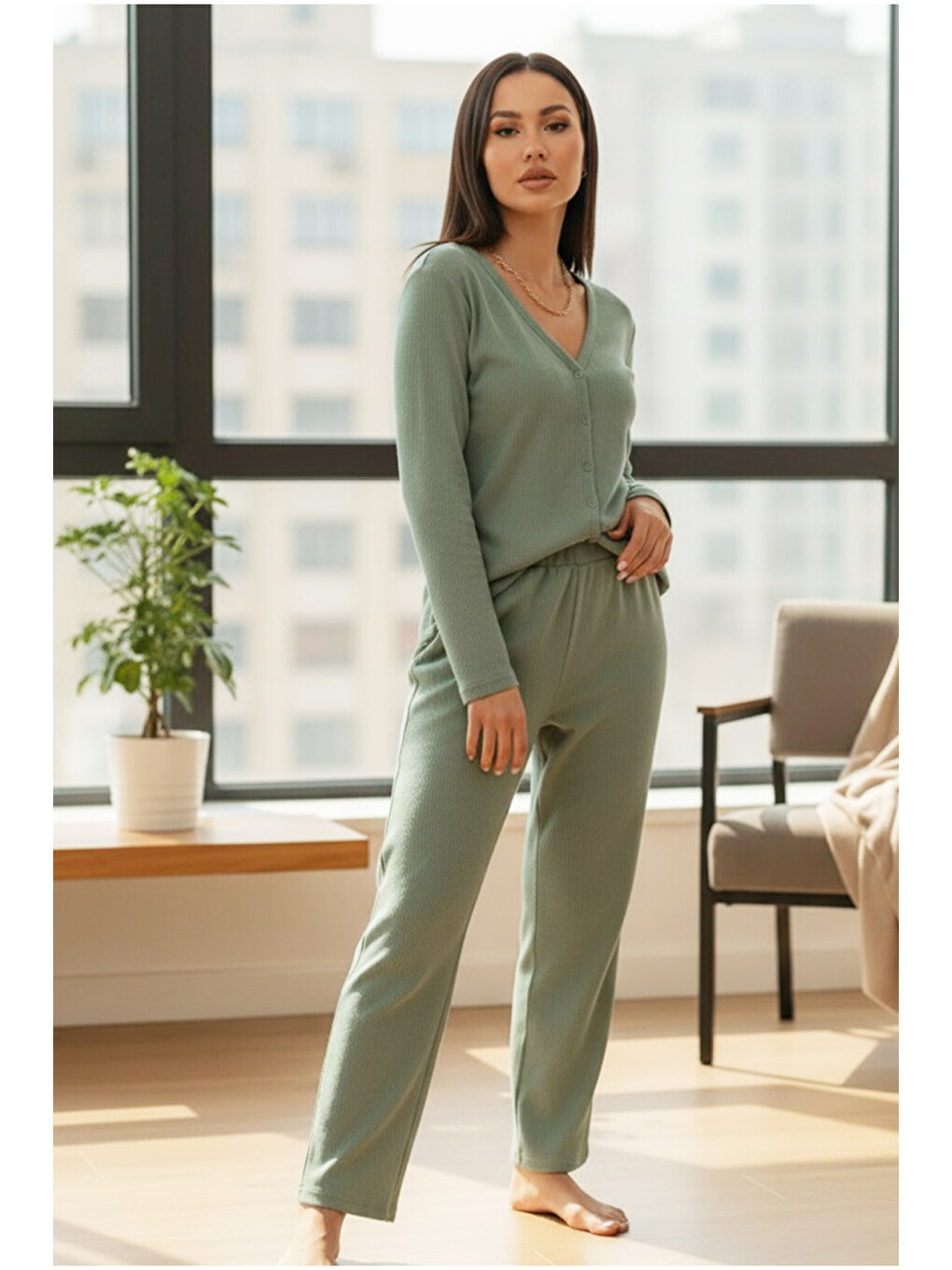 Yeşil Fırçalı Yumuşak Dokulu Fitilli Kaşkorse Örme Düğmeli Hırka Pijama Takım 7963-1