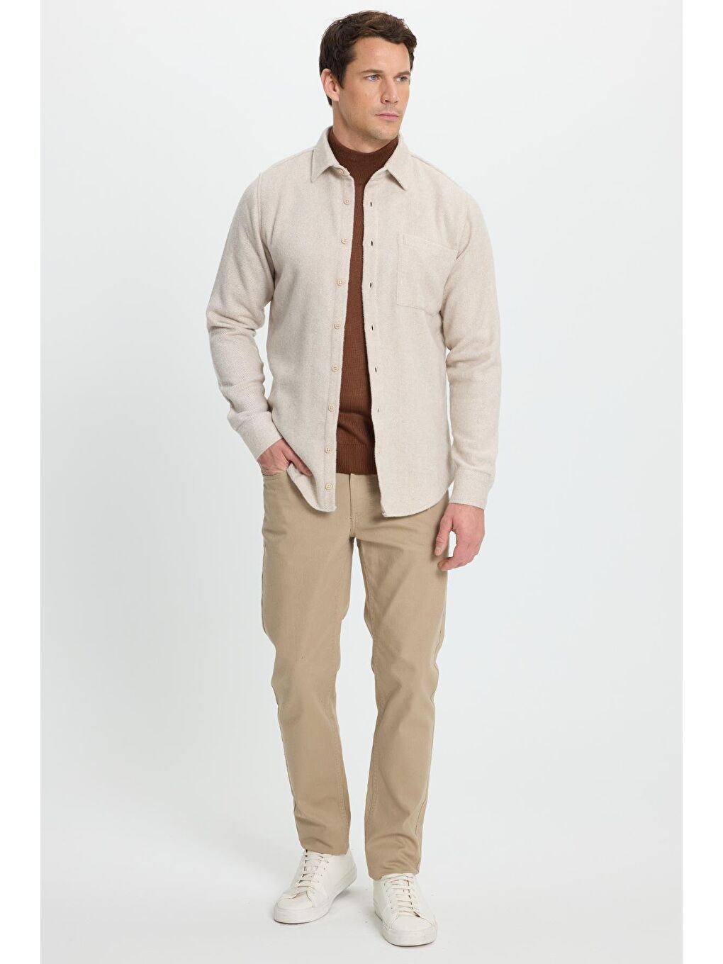 Erkek Slim Fit Dar Kesim  Armürlü Oduncu Cepli Spor Yaka Ekru Gömlek-3