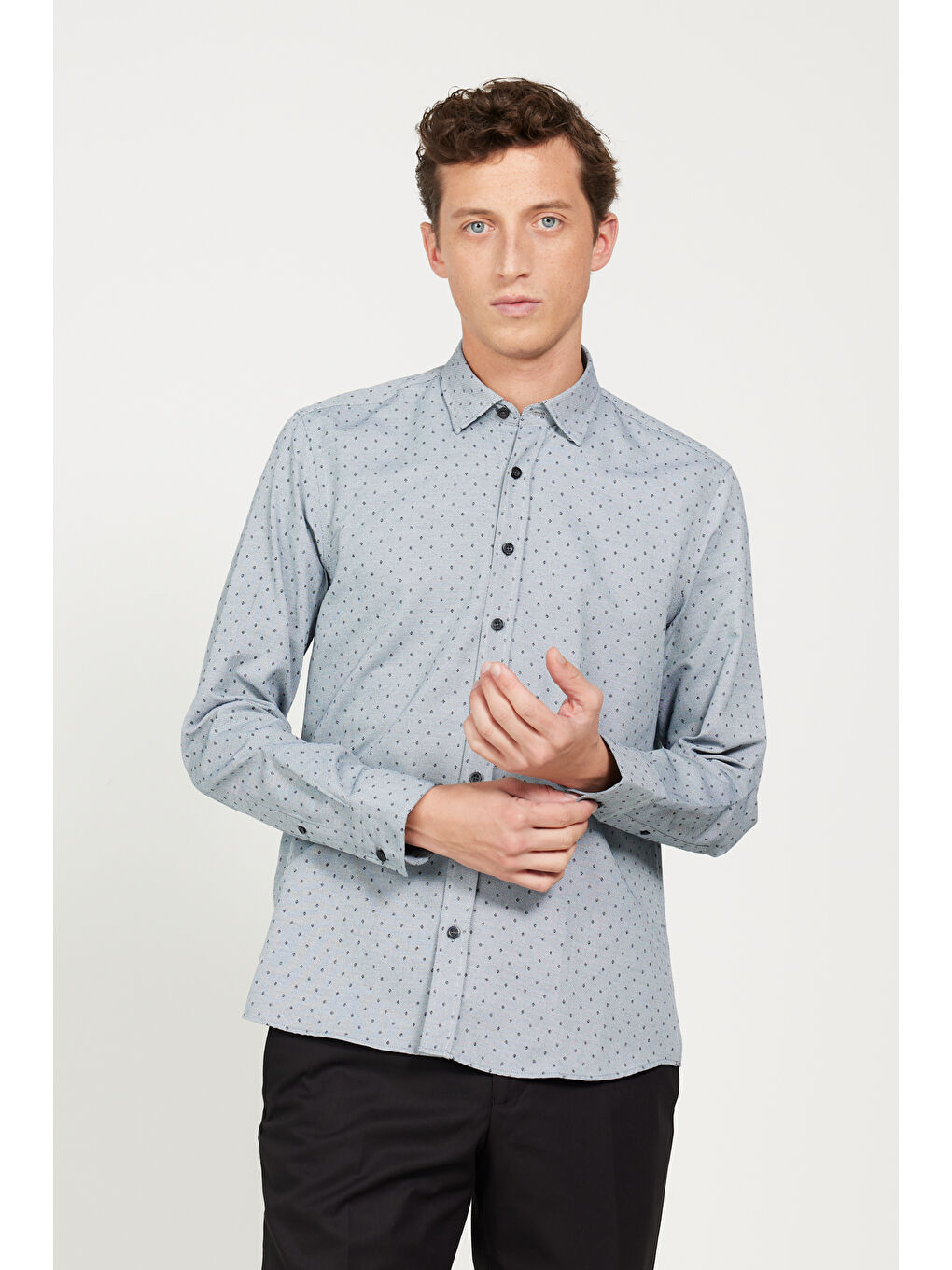 Erkek Gri-Beyaz Slim Fit Dar Kesim Gizli Düğmeli Yaka Pamuklu Gömlek