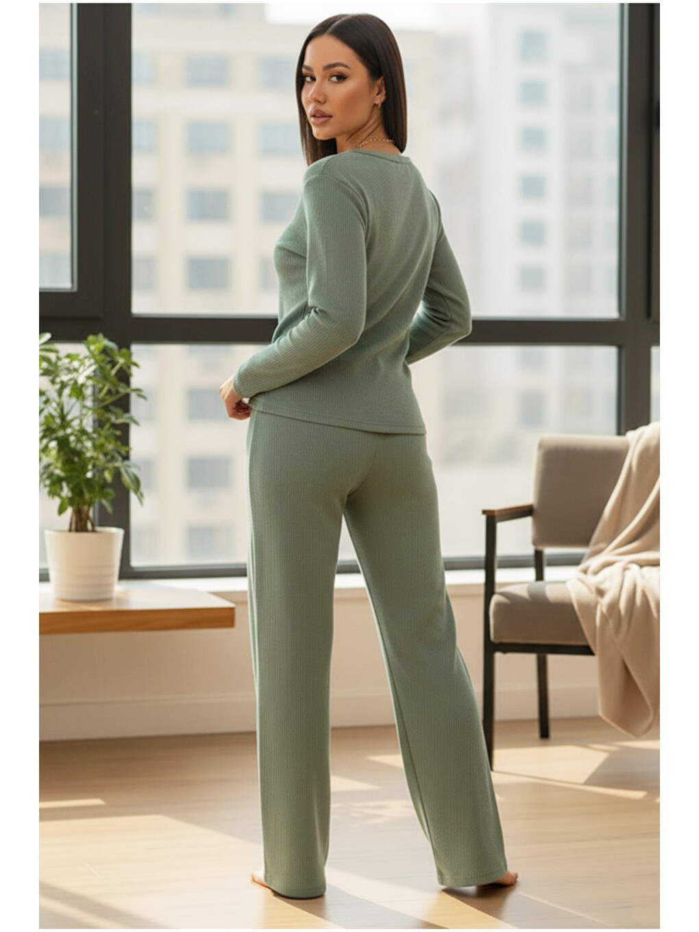Yeşil Fırçalı Yumuşak Dokulu Fitilli Kaşkorse Örme Düğmeli Hırka Pijama Takım 7963-2