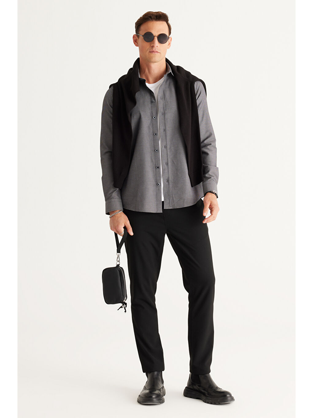 Erkek Siyah Slim Fit Dar Kesim Klasik Yaka Armürlü Pamuklu Gömlek-4