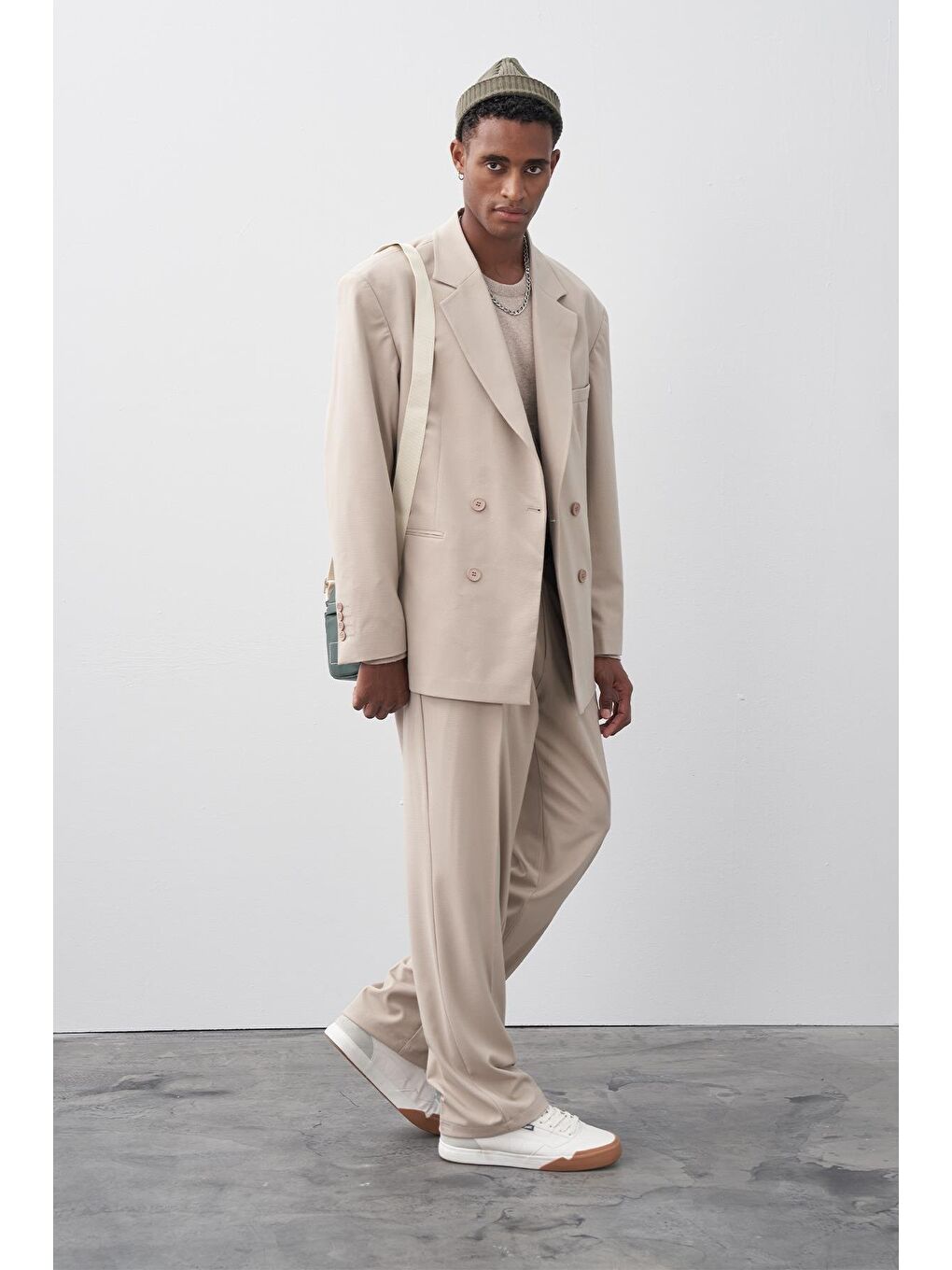 Rahat Kalıp Kruvaze Takım Elbise Bej-2