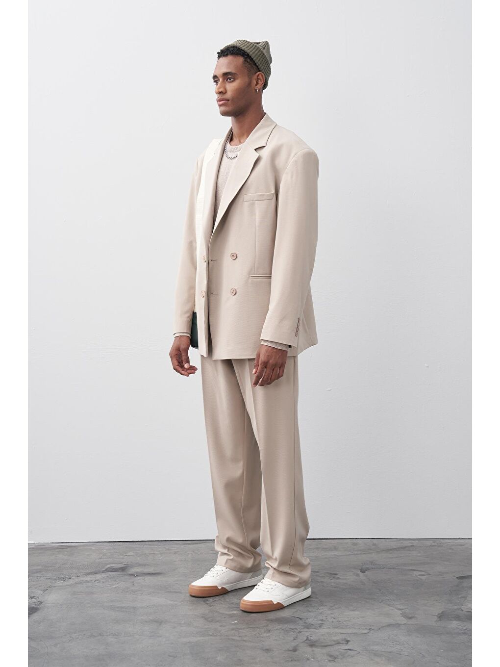 Rahat Kalıp Kruvaze Takım Elbise Bej-3