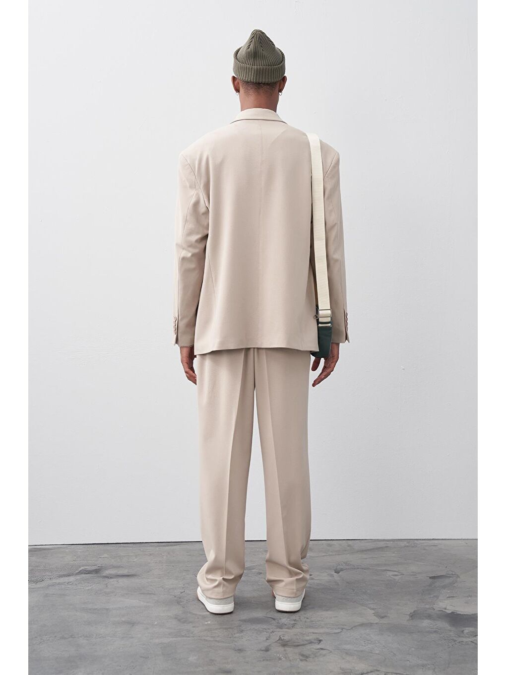 Rahat Kalıp Kruvaze Takım Elbise Bej-4