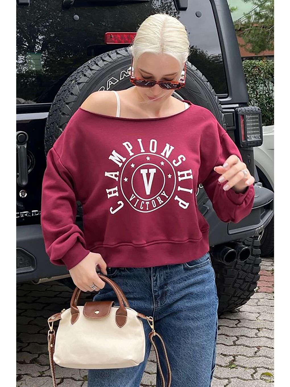 Bordo Kayık Yaka Baskılı Kadın Sweatshirt MG2205-4