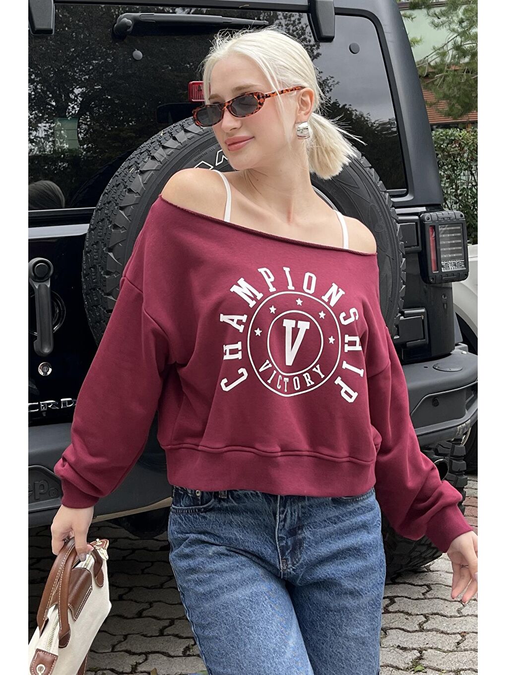 Bordo Kayık Yaka Baskılı Kadın Sweatshirt MG2205-5