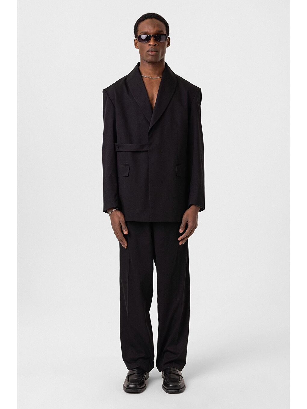 Kuşaklı Kapama Oversize Takım Elbise Siyah-2