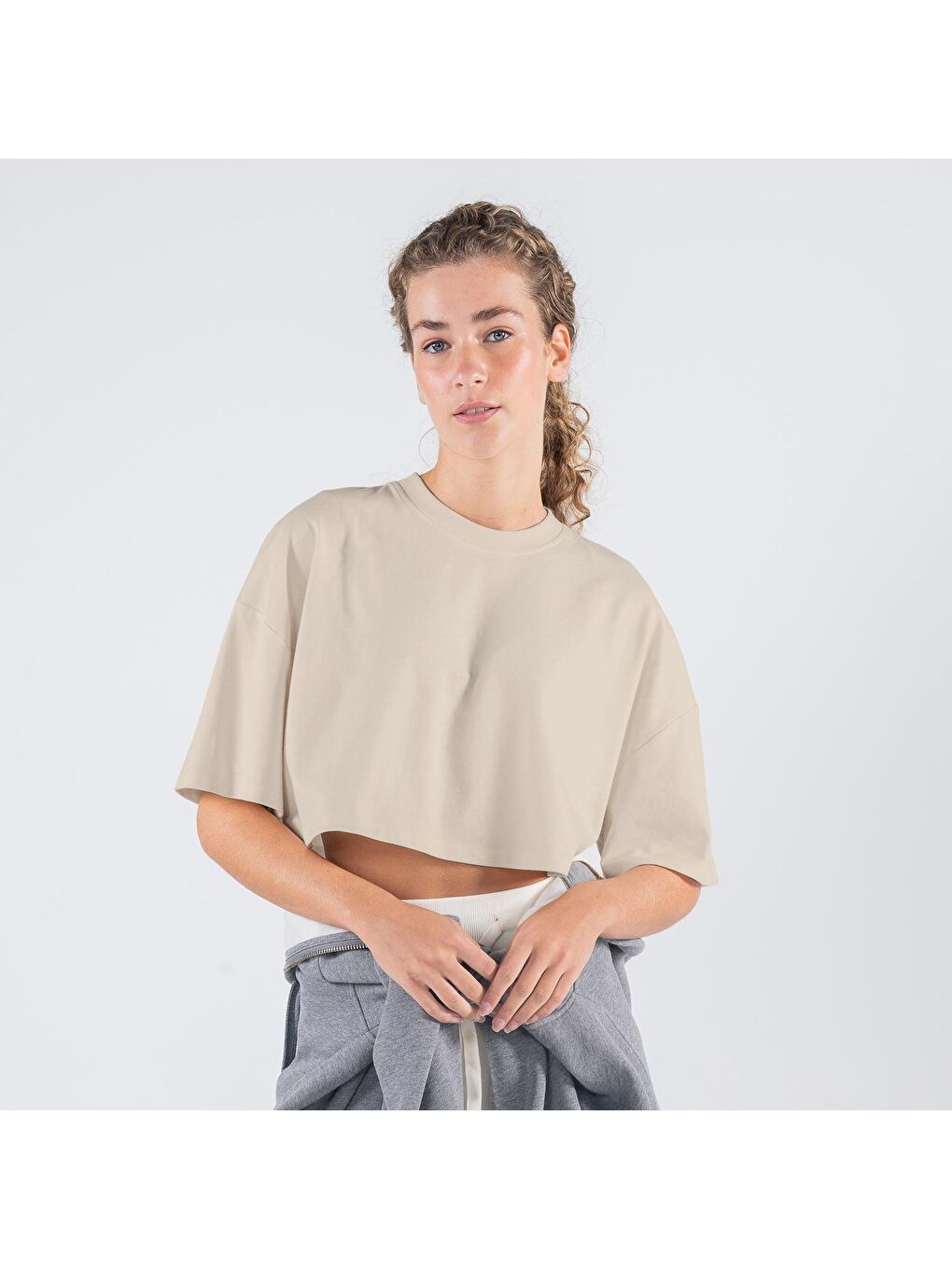 Ekru Soft Crop Kadın Krem %100 Pamuk Bisiklet Yaka Ekstra Oversize Tişört