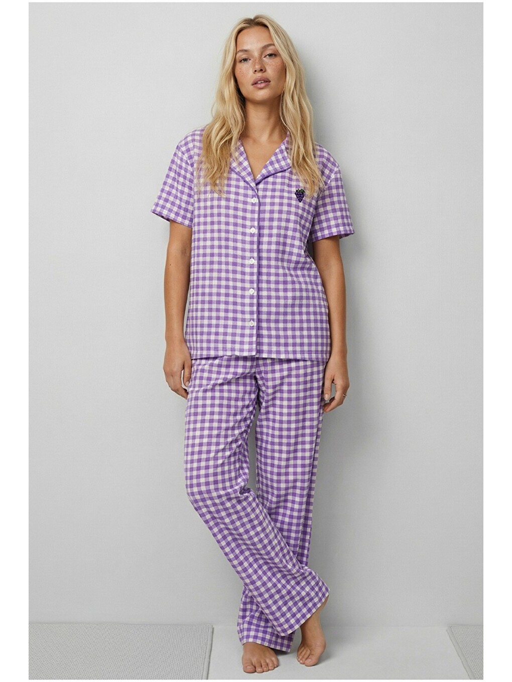 Karışık Düğmeli Biyeli İnce Soft Örme Pijama Takımı 8001-1