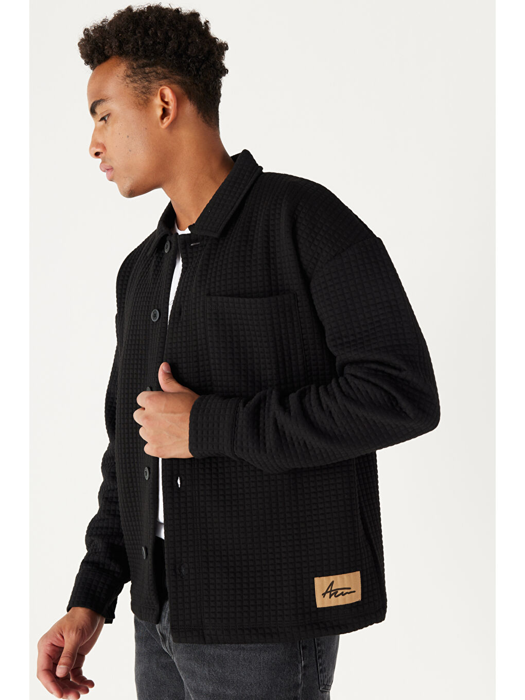 Erkek Siyah Loose Fit Bol Kesim Kapitone Desenli Gömlek Yaka Örme Ceket-2