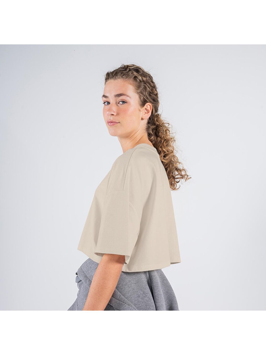 Ekru Soft Crop Kadın Krem %100 Pamuk Bisiklet Yaka Ekstra Oversize Tişört-2