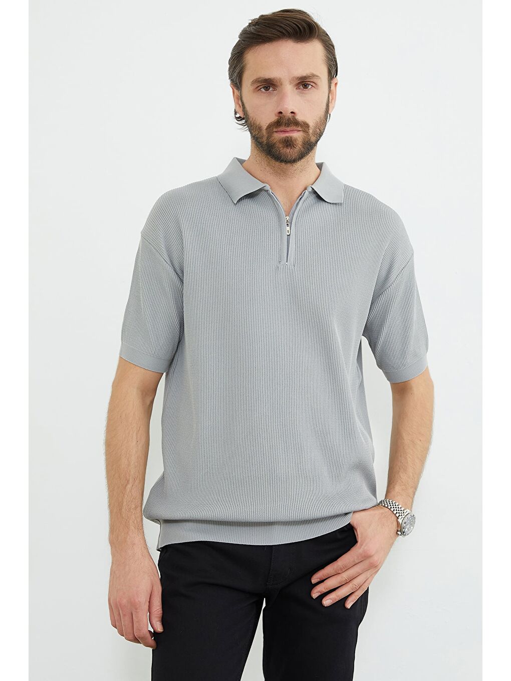 Gri Yarım Fermuarlı Polo Yaka Triko Tişört