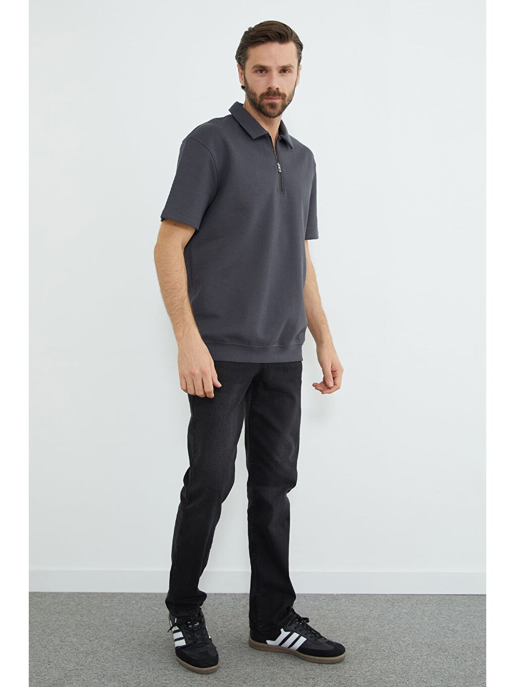 Gri Fermuarlı Polo Yaka Pike Tişört-3