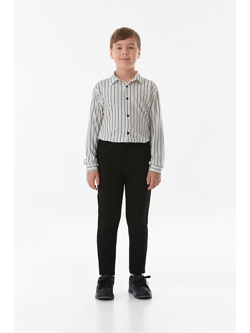 Siyah Beli Lastikli Bağlamalı Duble Paça Erkek Çocuk Pantolon