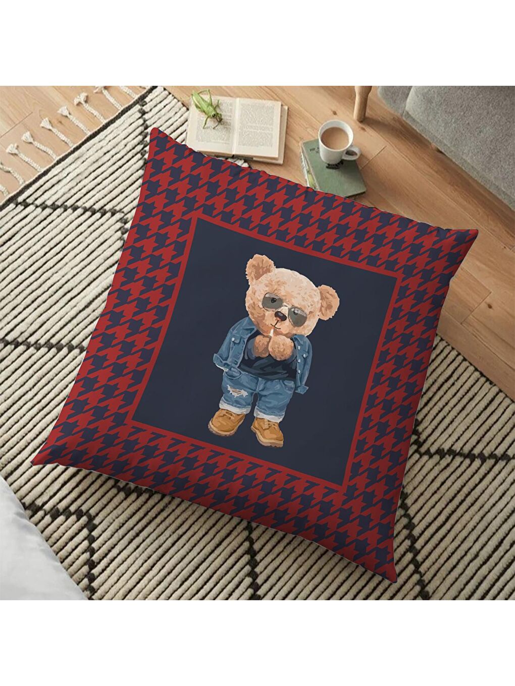 Karışık Dijital Baskılı 65x65 cm Yer Minderi Ve Bahçe Minderi