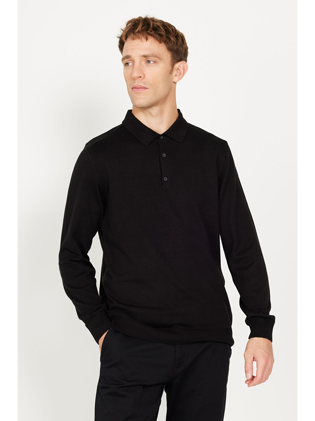 Erkek Siyah Standart Fit Normal Kesim Polo Yaka Pamuklu Triko Kazak