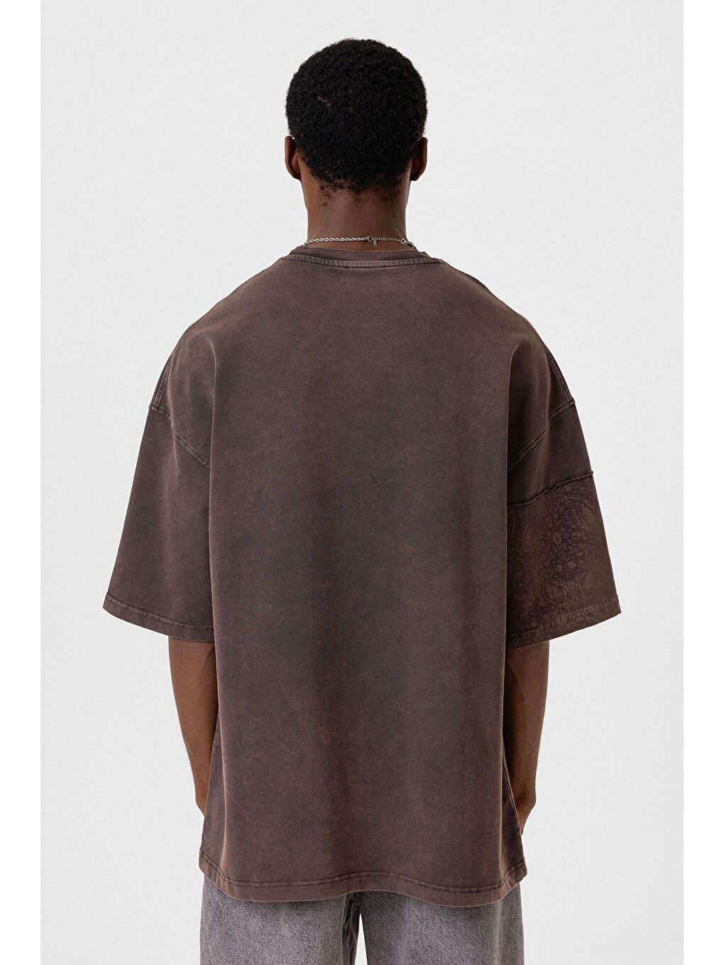 Kahverengi Bisiklet Yaka Yıkamalı Oversize Tişört Kahve-4