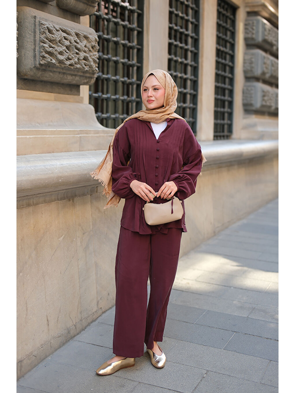 Kadın Süs Dikişli Büzgülü Takım Bordo-4