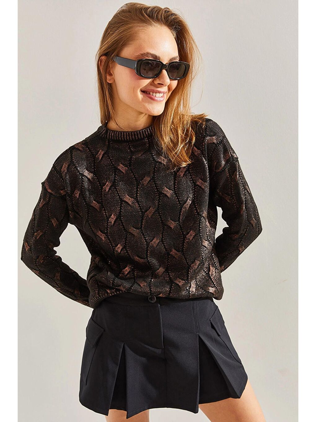 Siyah Kadın Desenli Triko Kazak