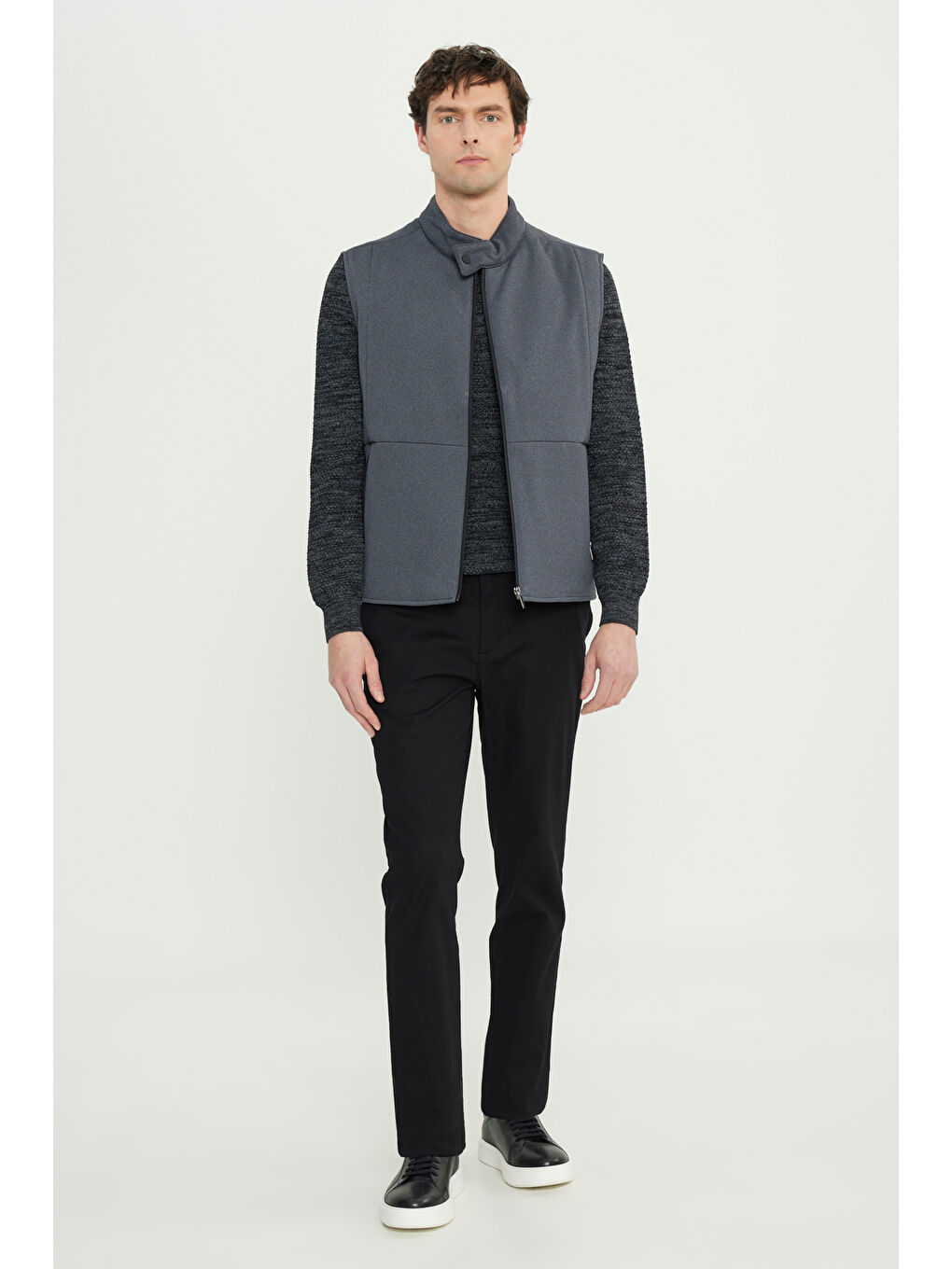 Erkek Antrasit Standart Fit Normal Kesim Dik Yaka Yelek-1