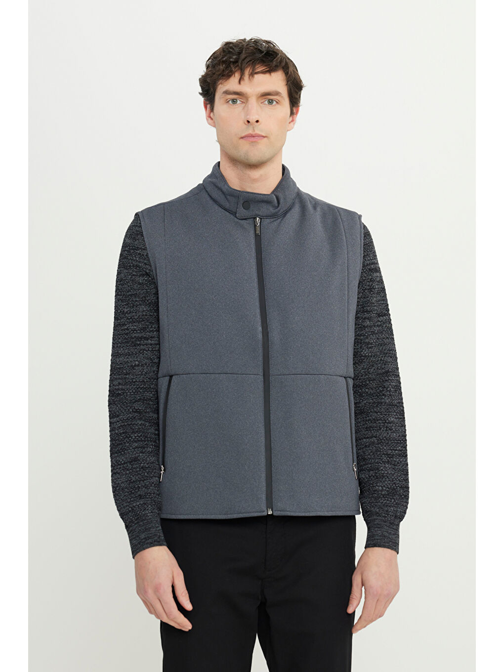 Erkek Antrasit Standart Fit Normal Kesim Dik Yaka Yelek-2