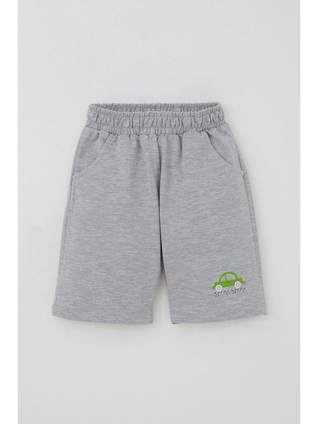 Erkek Çocuk Şortlu Takım Araba Baskılı Cep Detaylı Fıstık Yeşili (1.5-5 Yaş)-2