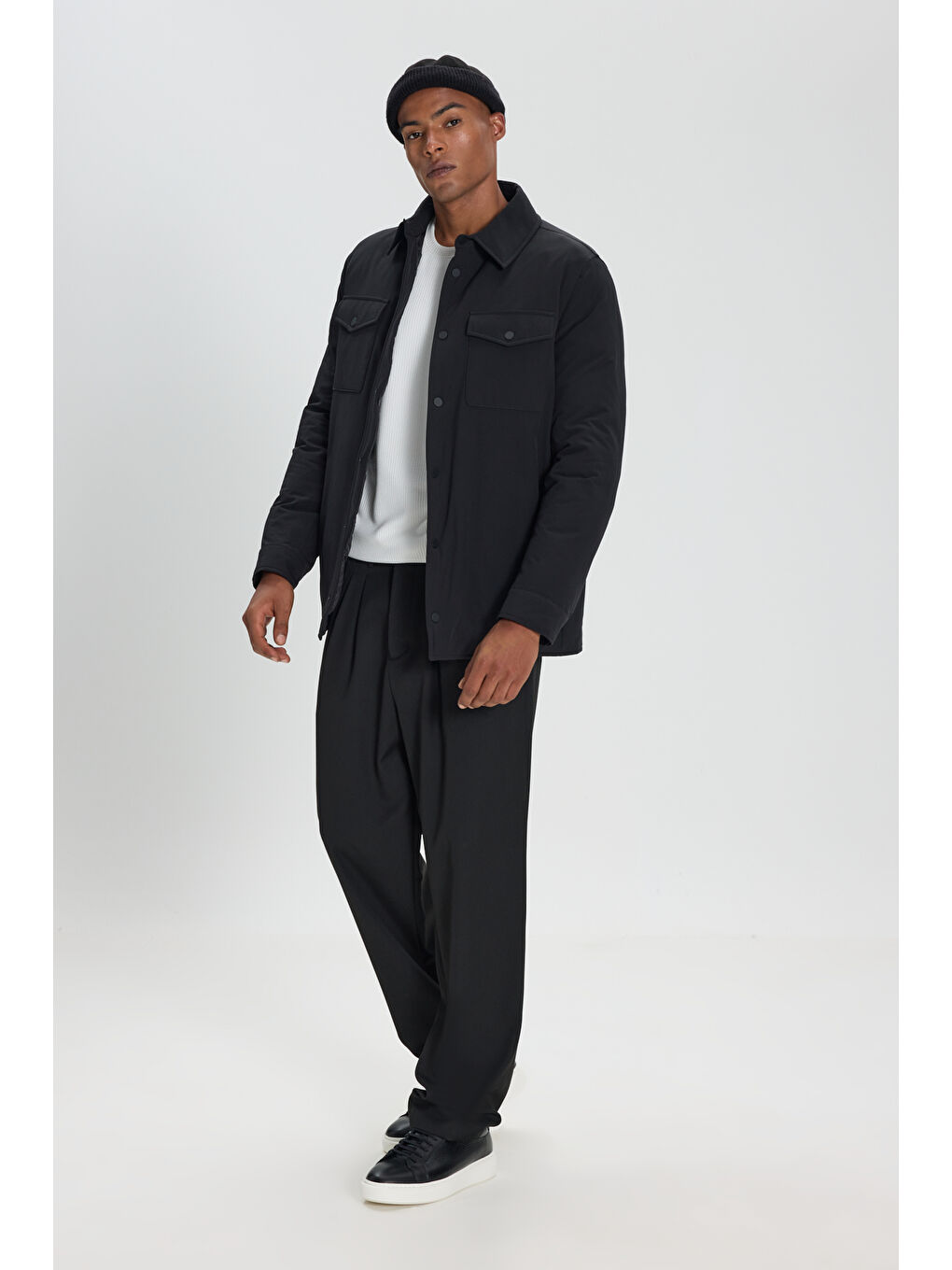 Erkek Siyah Standart Fit Normal Kesim Cepli Ceket Gömlek-1