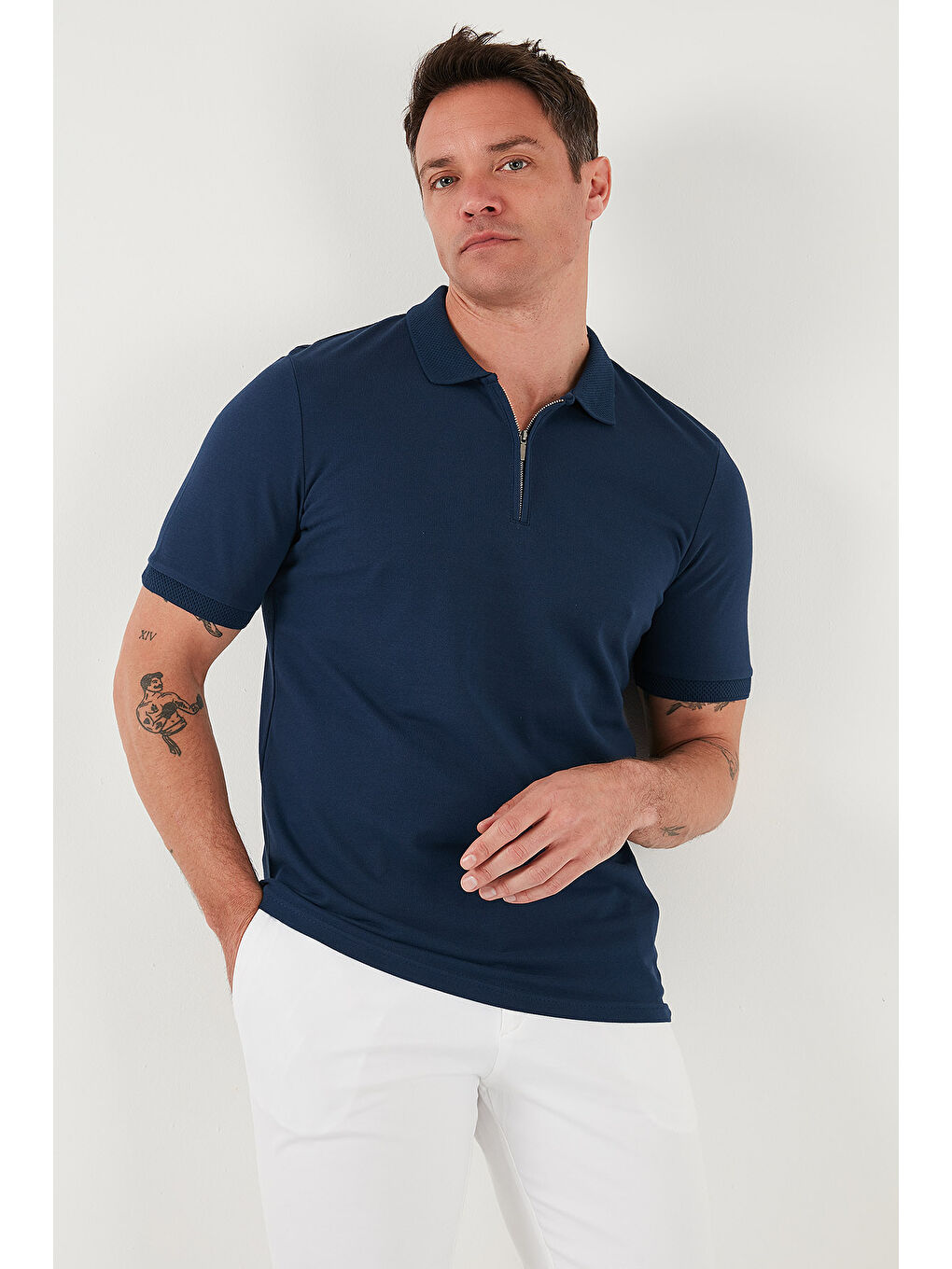 İndigo Pamuklu Regular Fit Yarım Fermuarlı Polo Yaka Tişört 5903008-2