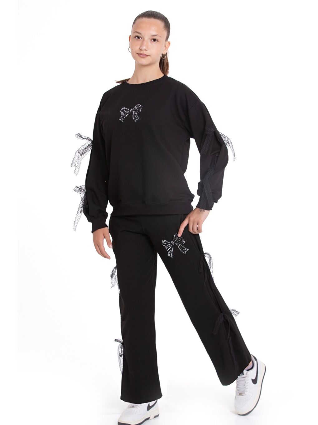 Siyah Kız Çocuk Eşofman Takımı Taş Baskılı Fiyonk ve Tül Detaylı- 2 İplik 12213.1-1