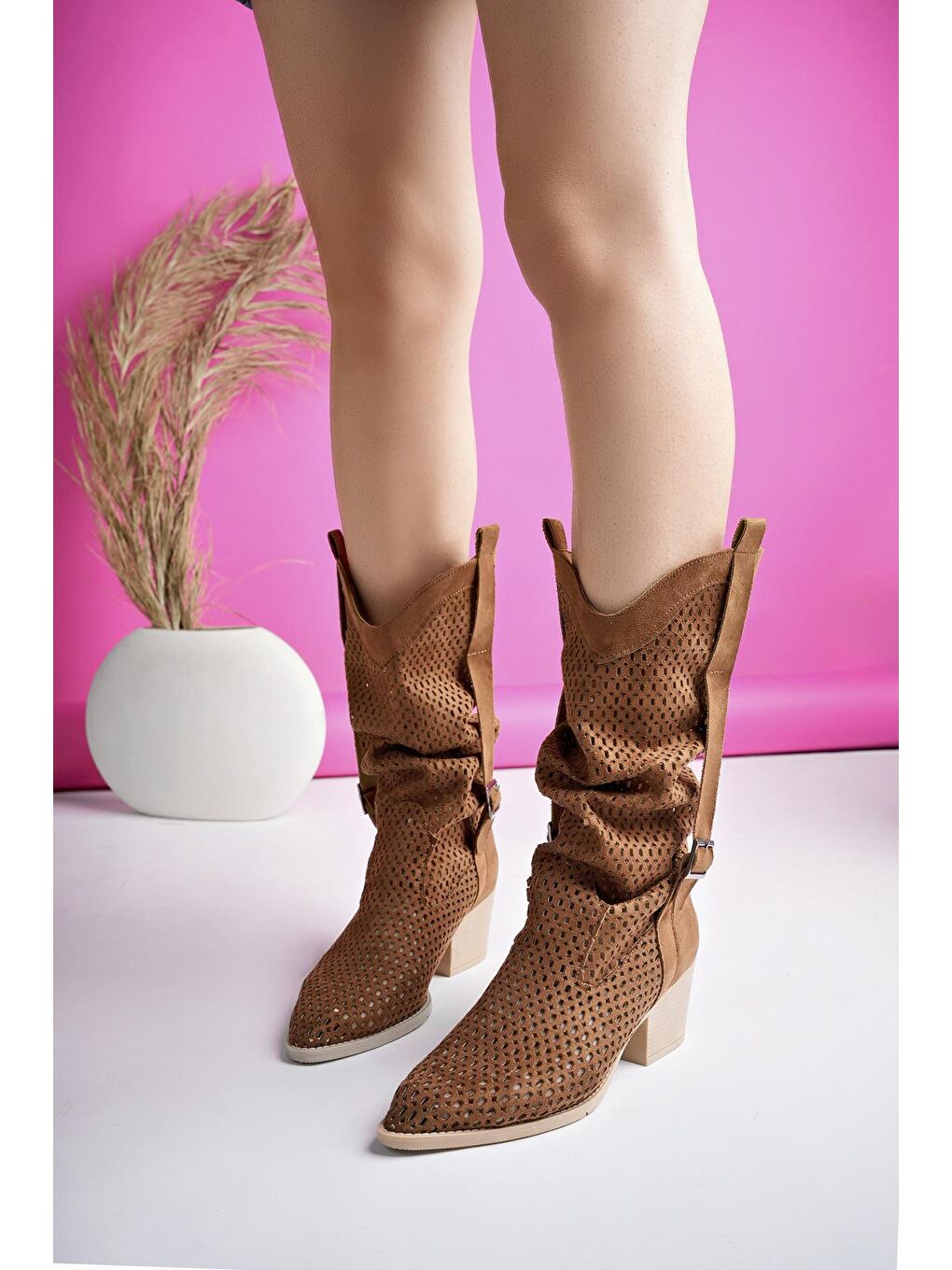 Kahverengi FLORİDA Kadın Lazer Kesim Delikli Western Kovboy Yazlık Topuklu Festival Çizme-1