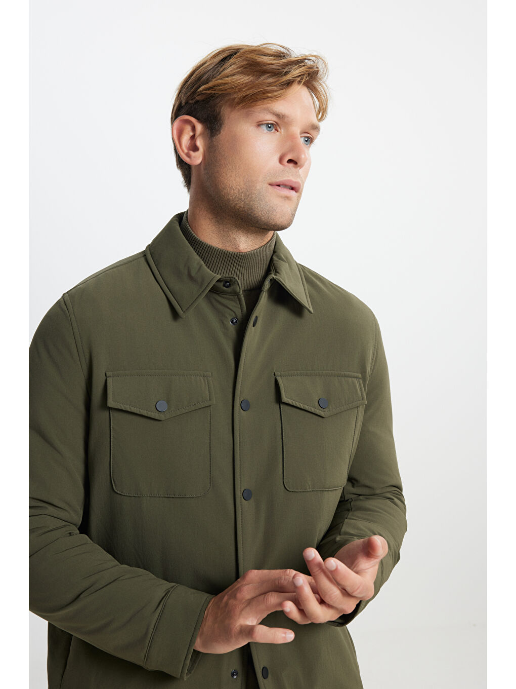 Erkek Haki Standart Fit Normal Kesim Cepli Ceket Gömlek-4