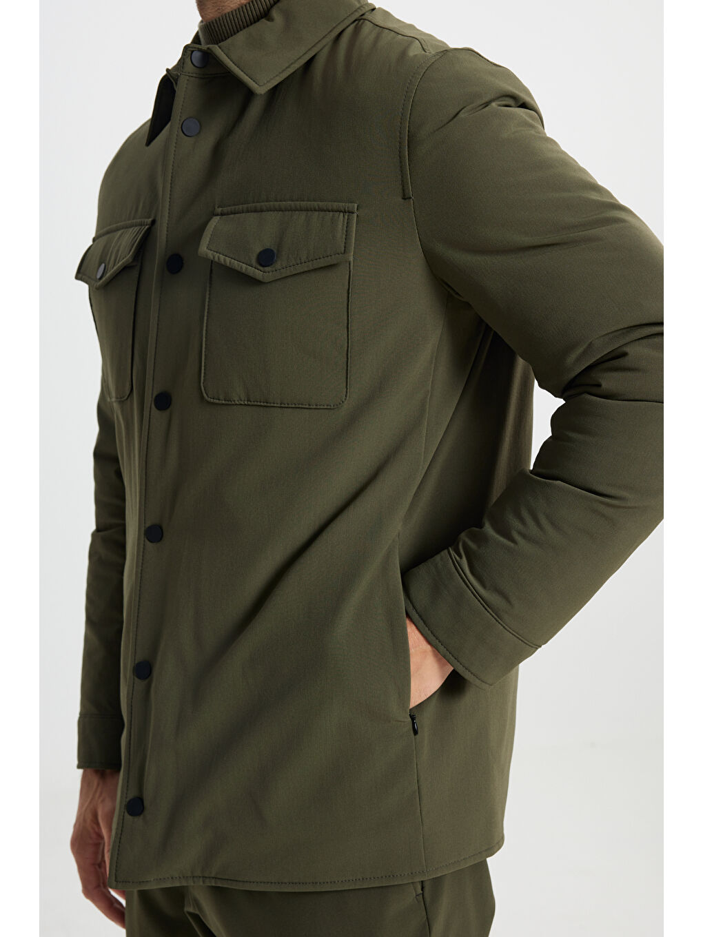 Erkek Haki Standart Fit Normal Kesim Cepli Ceket Gömlek-6