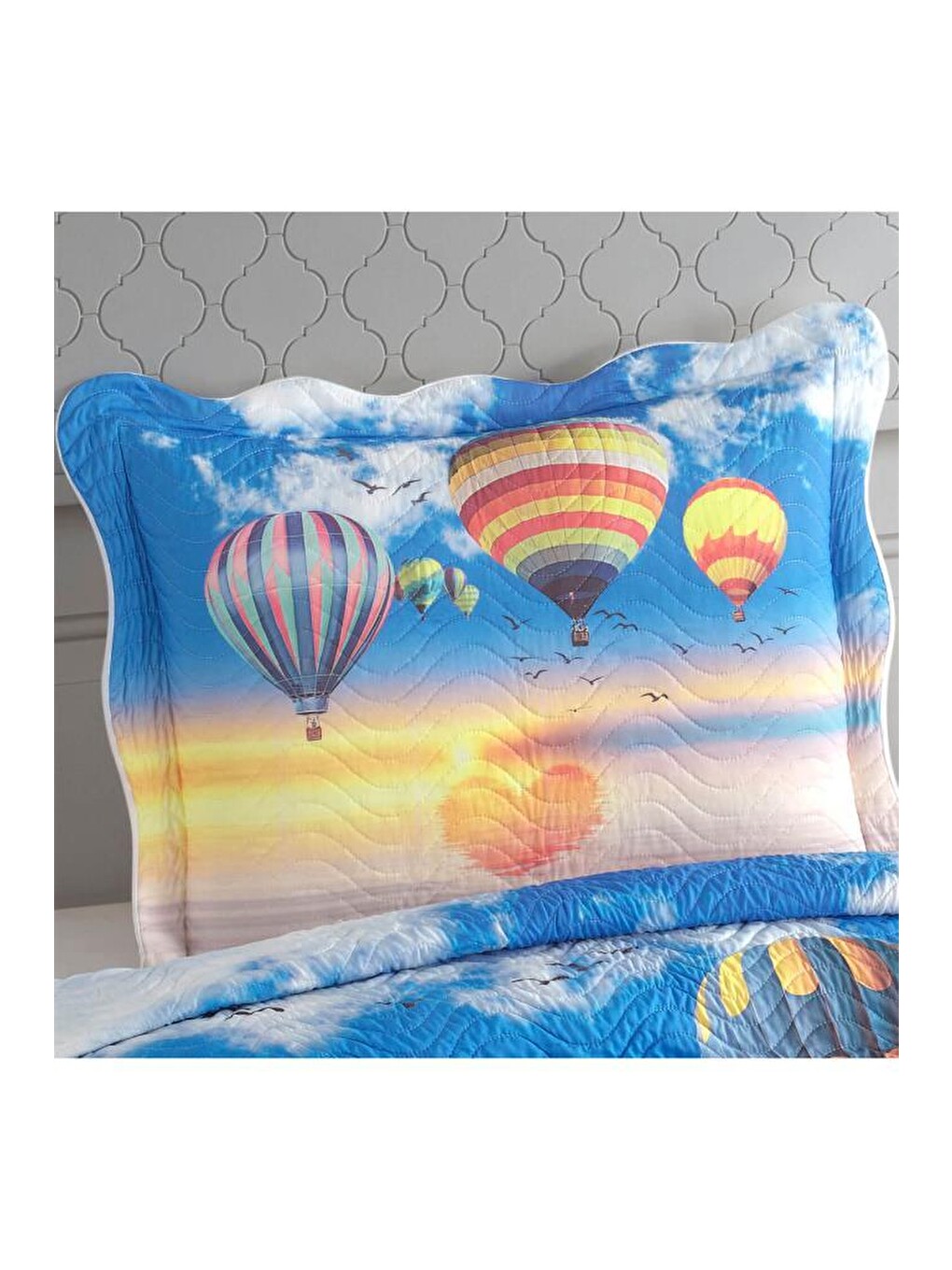 Karışık Balloon Baskılı Kapitoneli Tek Kişilik Yatak Örtüsü-1