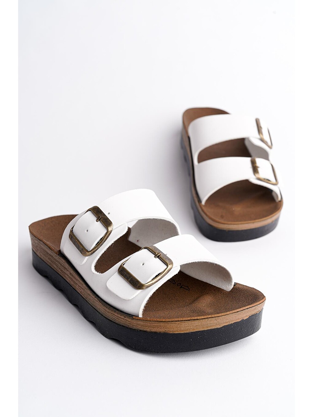 Beyaz Rehda İki Toka Rahat Taban Ayarlanabilir Unisex Terlik