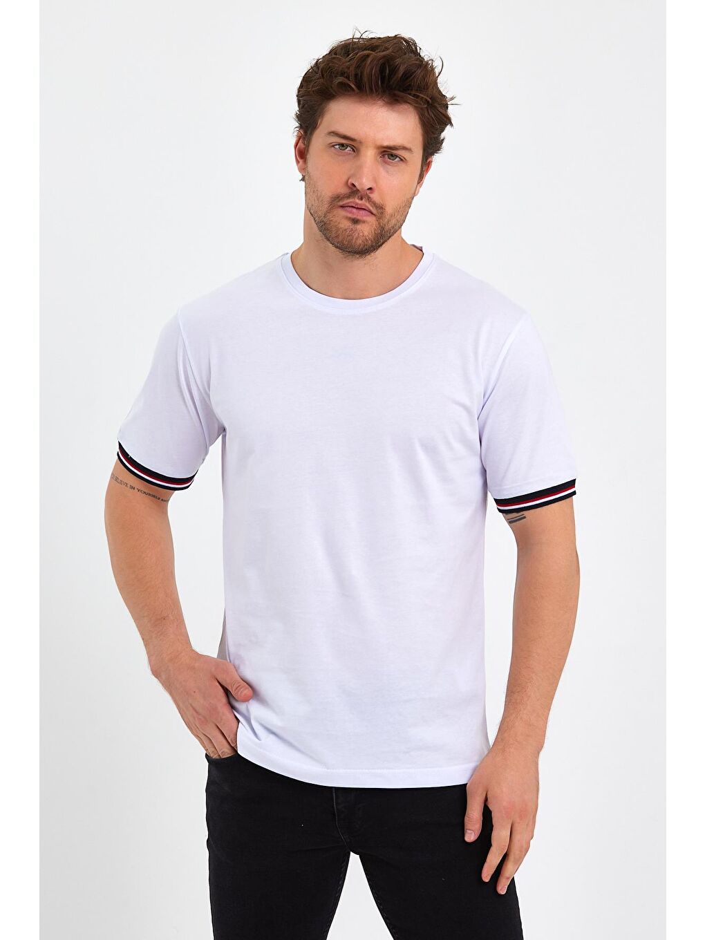 MMETALIC Beyaz Erkek Siyah Basic Kolları Şeritli %100 Pamuk Bisiklet Yaka Regular Fit T-shirt