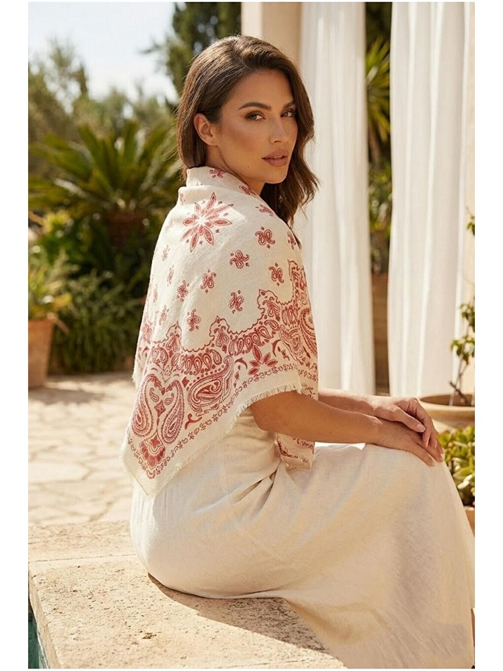 Kadın Mercan Etnik Desenli Bohem Üçgen Şal Bandana 110x110 cm SAL1400-1