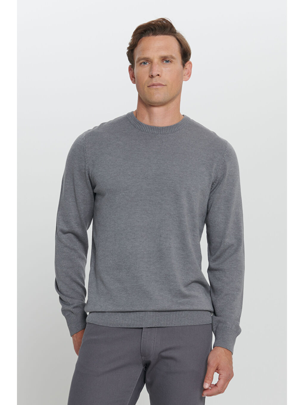 Erkek Gri Melanj Standart Fit Normal Kesim Bisiklet Yaka Pamuklu Triko Kazak