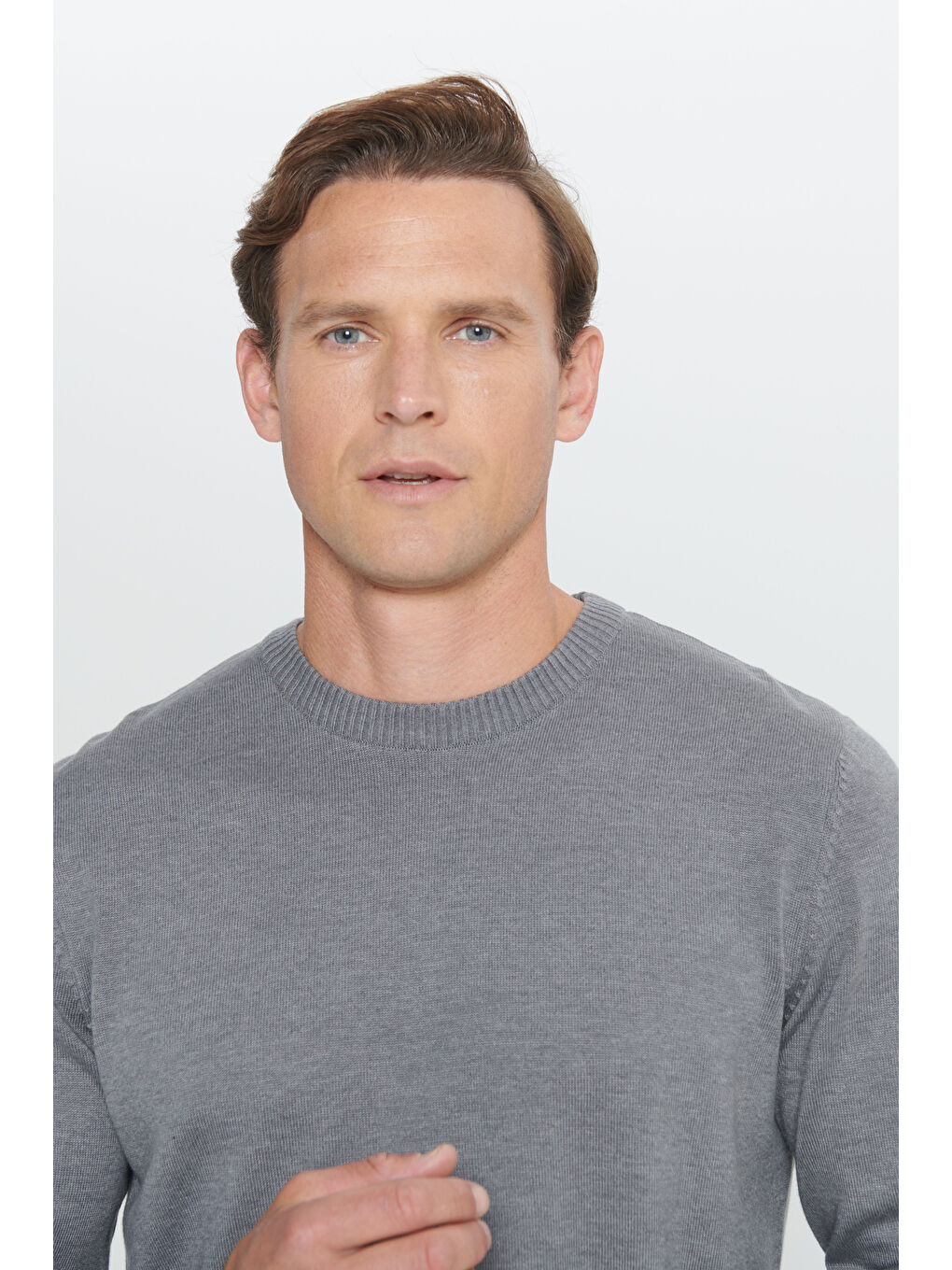 Erkek Gri Melanj Standart Fit Normal Kesim Bisiklet Yaka Pamuklu Triko Kazak-3