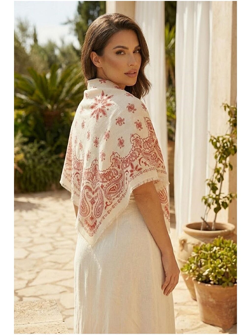 Kadın Mercan Etnik Desenli Bohem Üçgen Şal Bandana 110x110 cm SAL1400-4