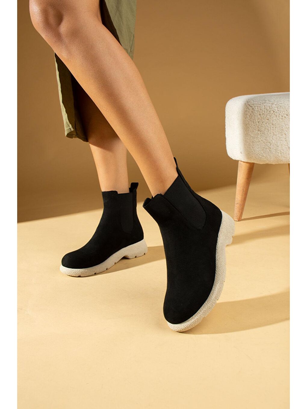 Kahverengi Termo Taban Sıcak Astar Lastikli Kadın Bot 60-1013-23Süet-6