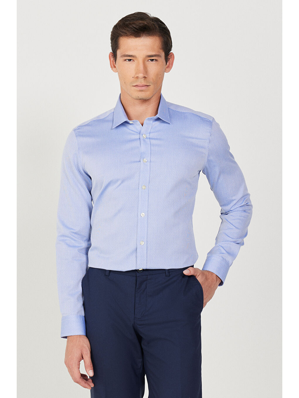 Erkek Mavi Ütü Gerektirmeyen Taılored Slim Fit Dar Kesim %100 Pamuk Desenli Non-Iron Gömlek