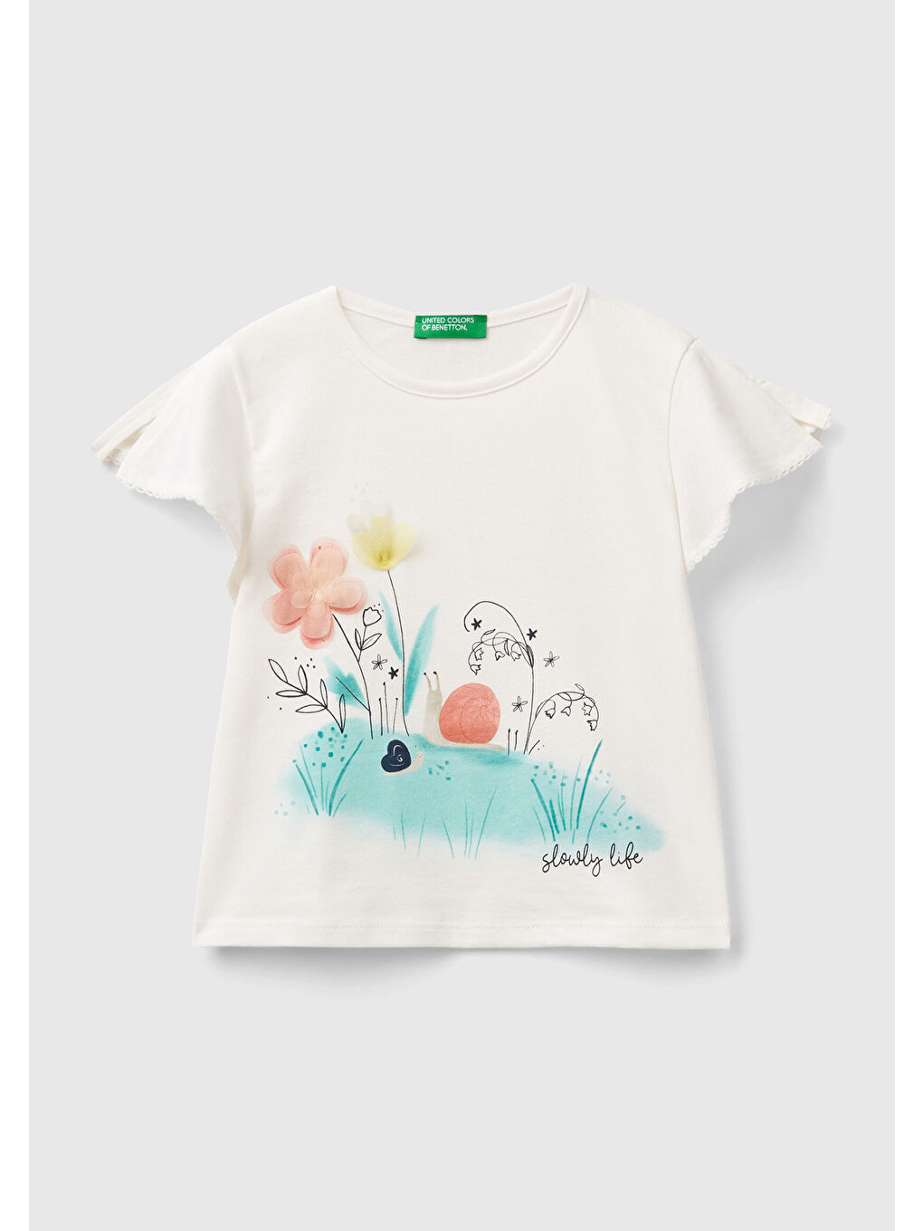 United Colors Of Benetton Krem Kız Çocuk Krem Önü Grafik Baskılı Yırtmaçlı Fırfırlı Bisiklet Yaka T-Shirt