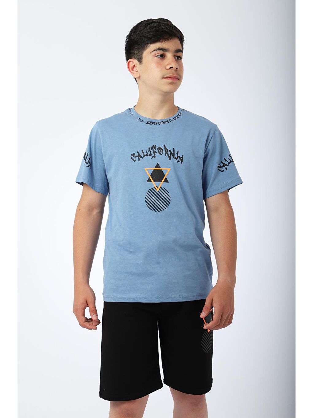 Mavi Erkek Çocuk Tshirt Şort Yazlık Takım California Baskılı-5