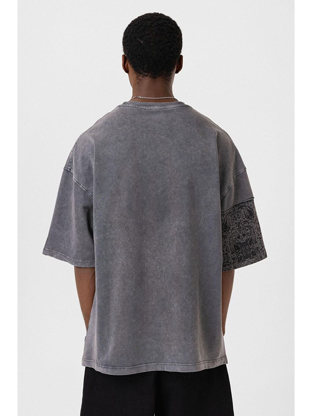 Bisiklet Yaka Yıkamalı Oversize Tişört Siyah-4