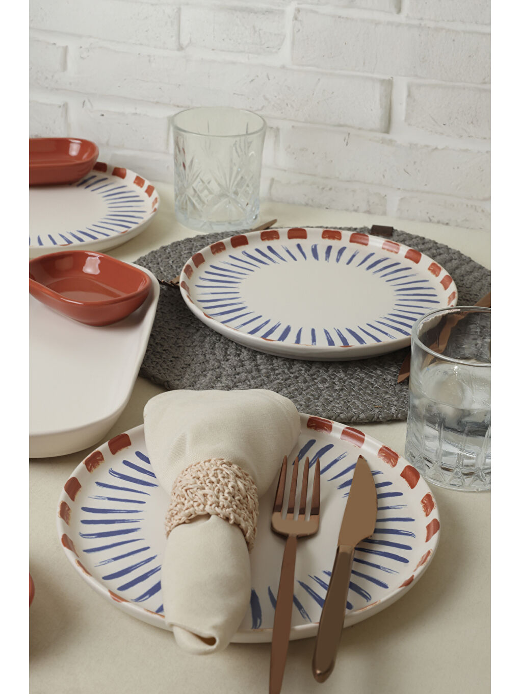 Karışık Red Line Kahvaltı Takımı 10 Parça 4 kişilik-2