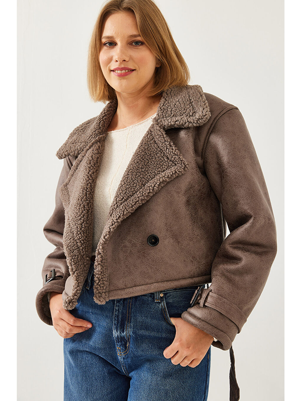 Bej Kadın Aller Detay Crop Lamine Mont-3