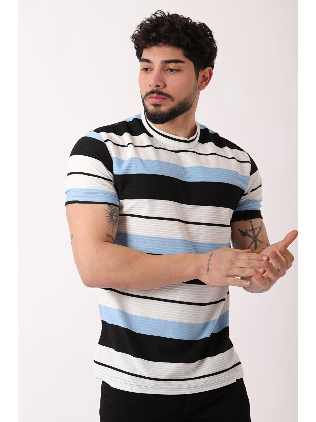 Mavi Çizgili Bisiklet Yaka Tişört JS-1_30461