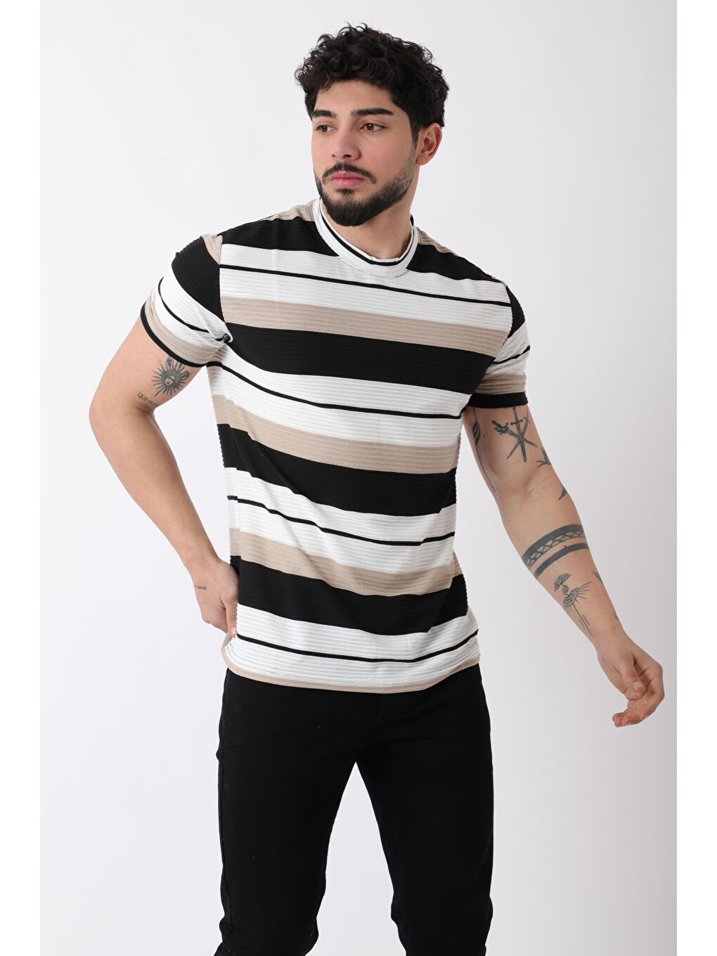 Bej Çizgili Bisiklet Yaka Tişört JS-1_30461-1