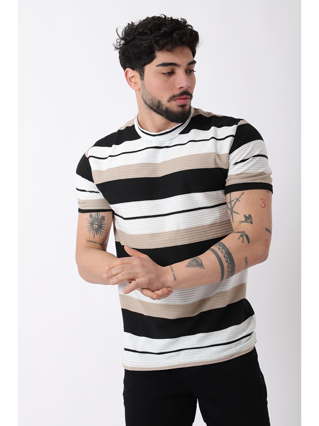 Bej Çizgili Bisiklet Yaka Tişört JS-1_30461-2